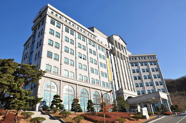 Trung tâm du học uy tín tại Nghệ An – Du học Vietlink