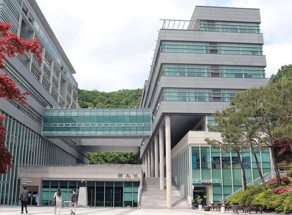 Đại học JOONGBU