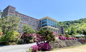 Trung tâm du học uy tín tại Nghệ An – Du học Vietlink
