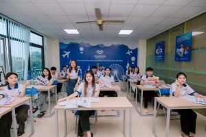 lop hoc tieng nhat 2026 tai vietlnk nghe an